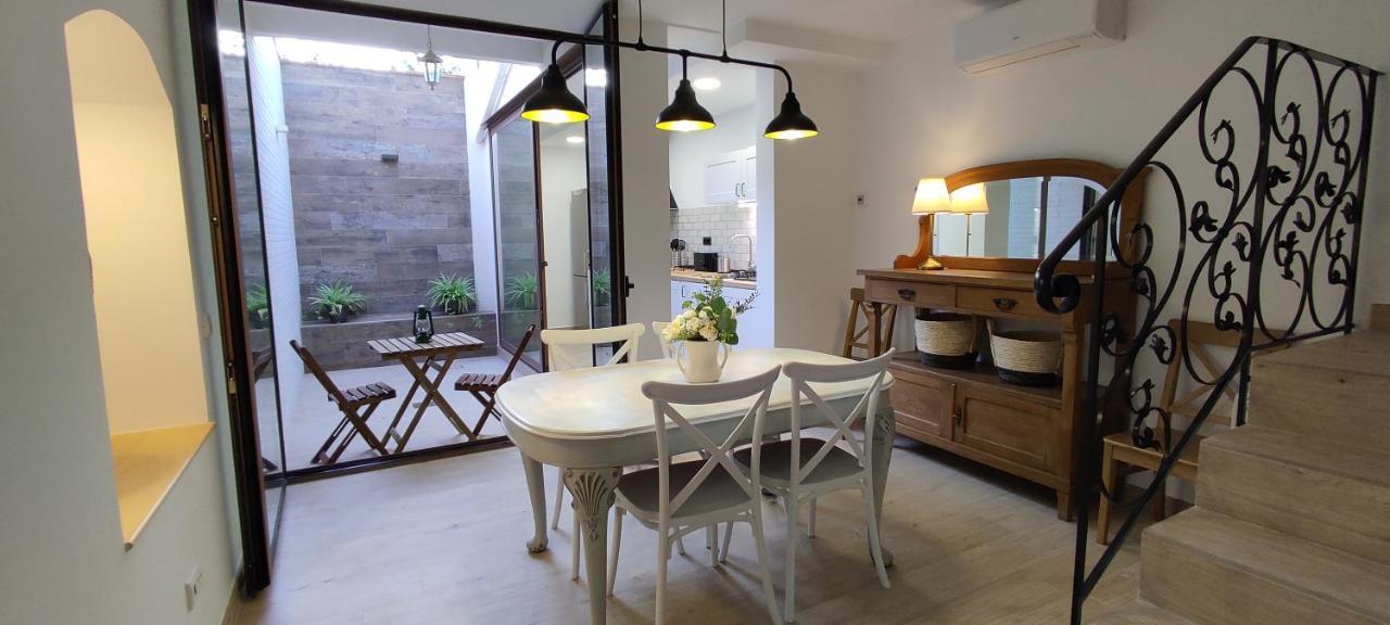 Casabala - Near The Beach And Barcelona Center Бадалона Екстериор снимка