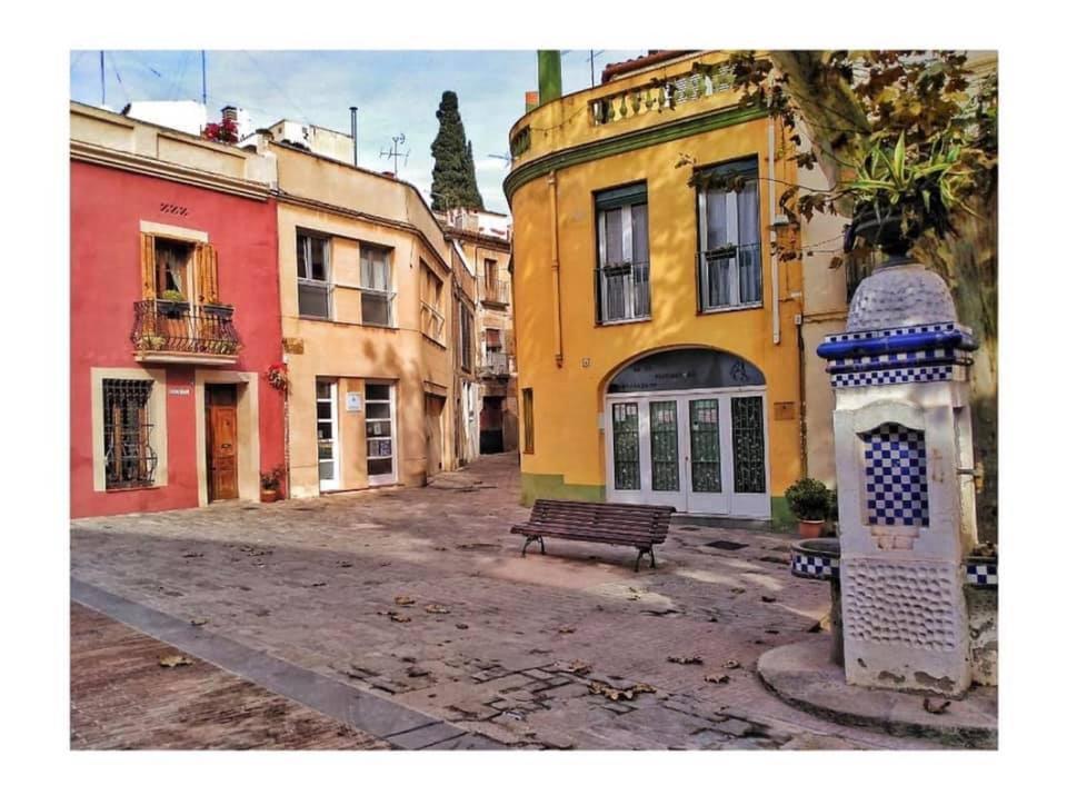 Casabala - Near The Beach And Barcelona Center Бадалона Екстериор снимка