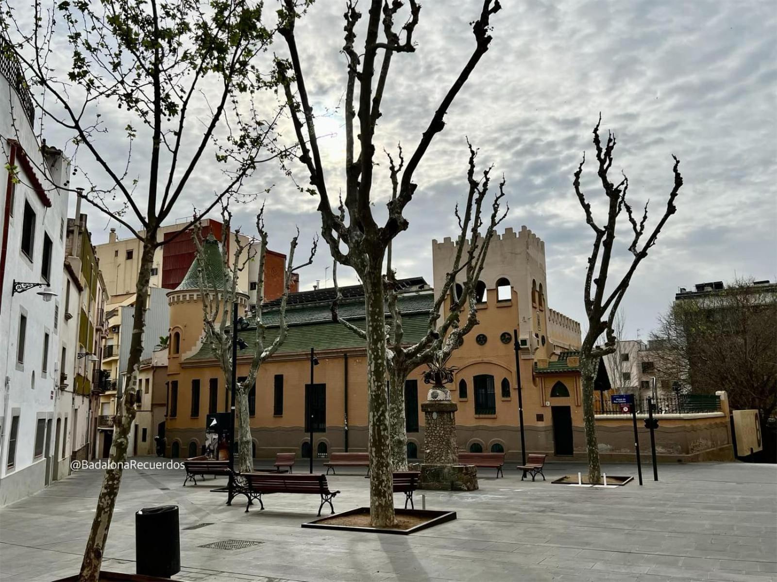 Casabala - Near The Beach And Barcelona Center Бадалона Екстериор снимка