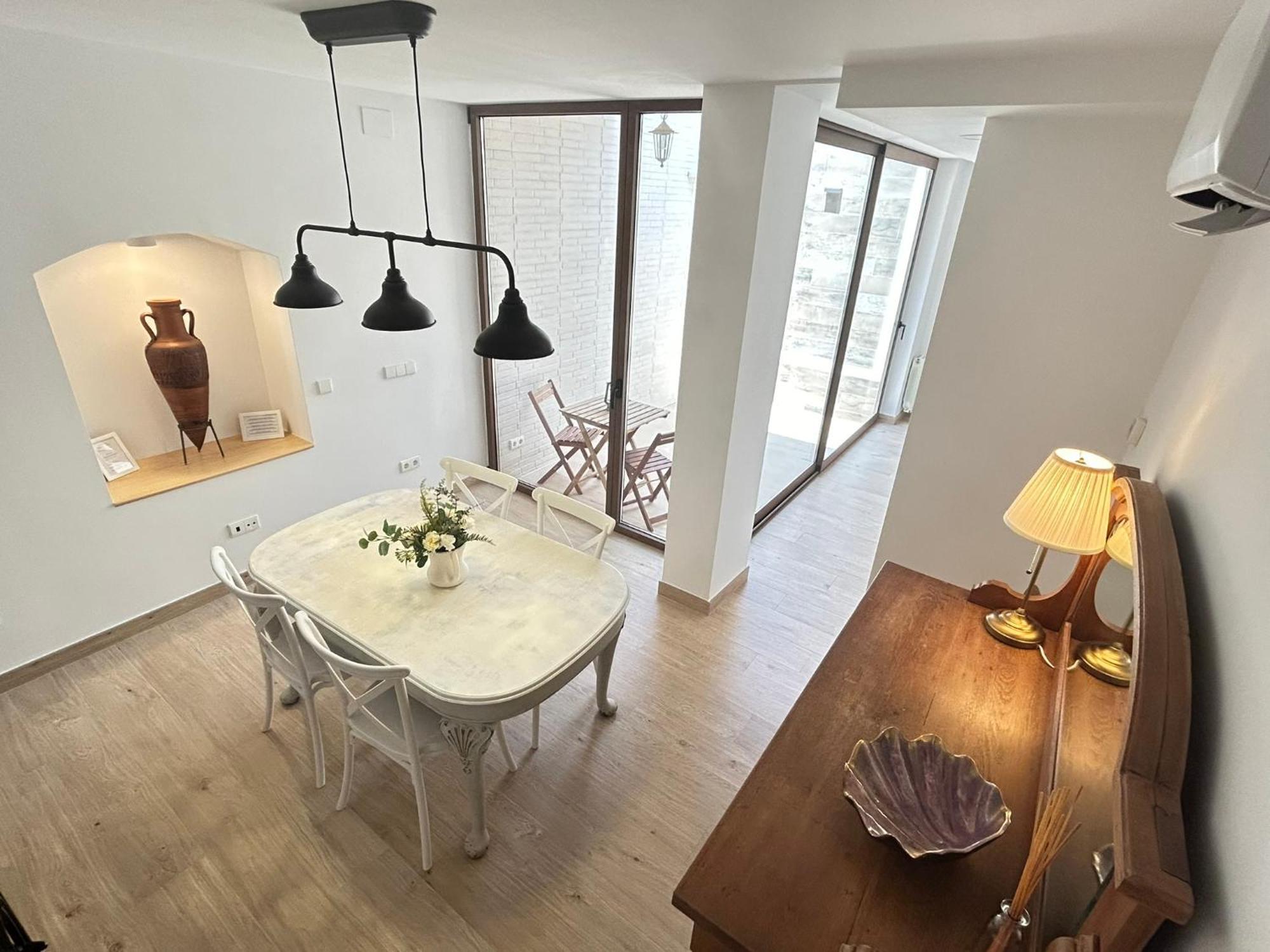 Casabala - Near The Beach And Barcelona Center Бадалона Екстериор снимка