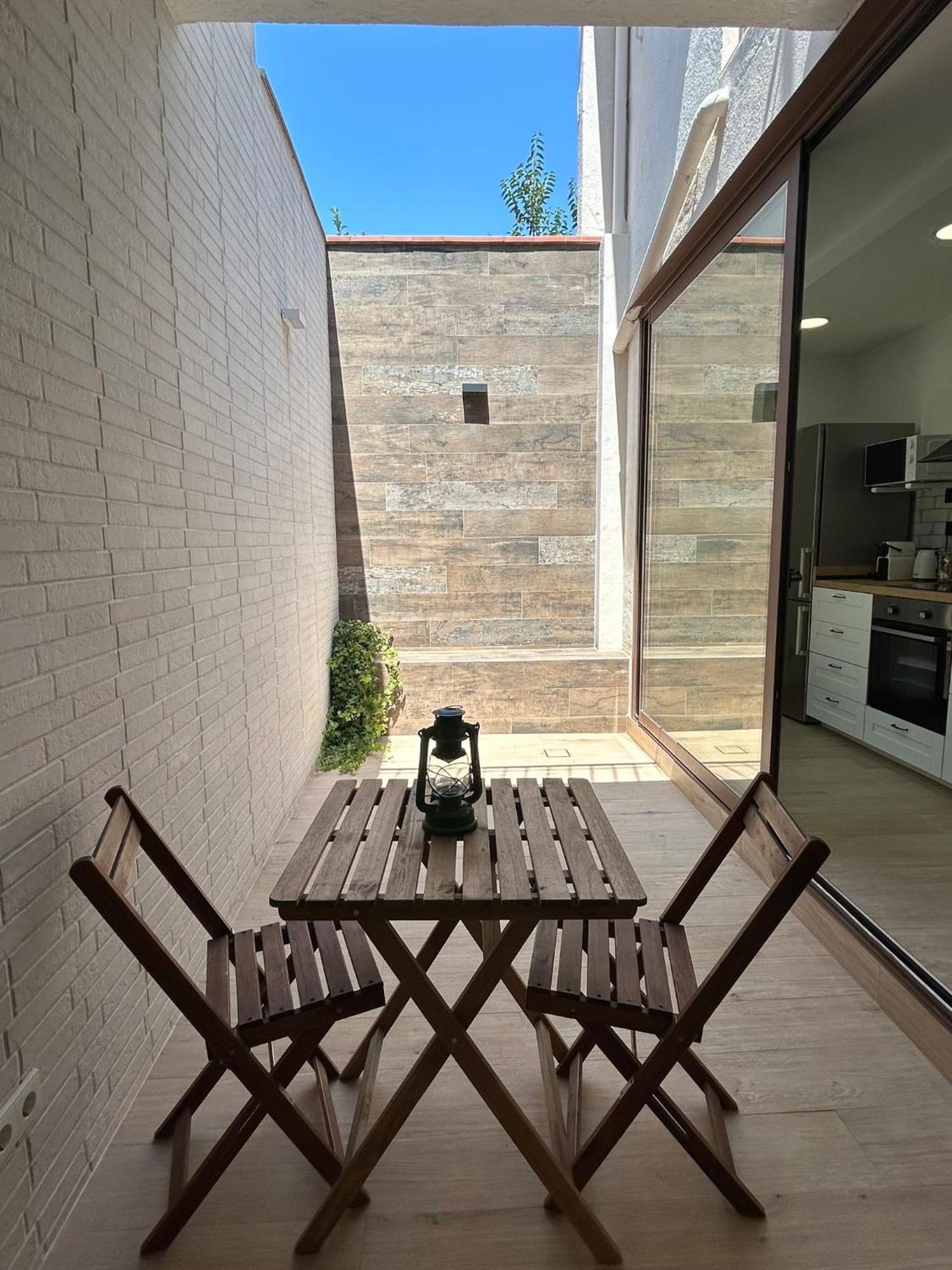 Casabala - Near The Beach And Barcelona Center Бадалона Екстериор снимка